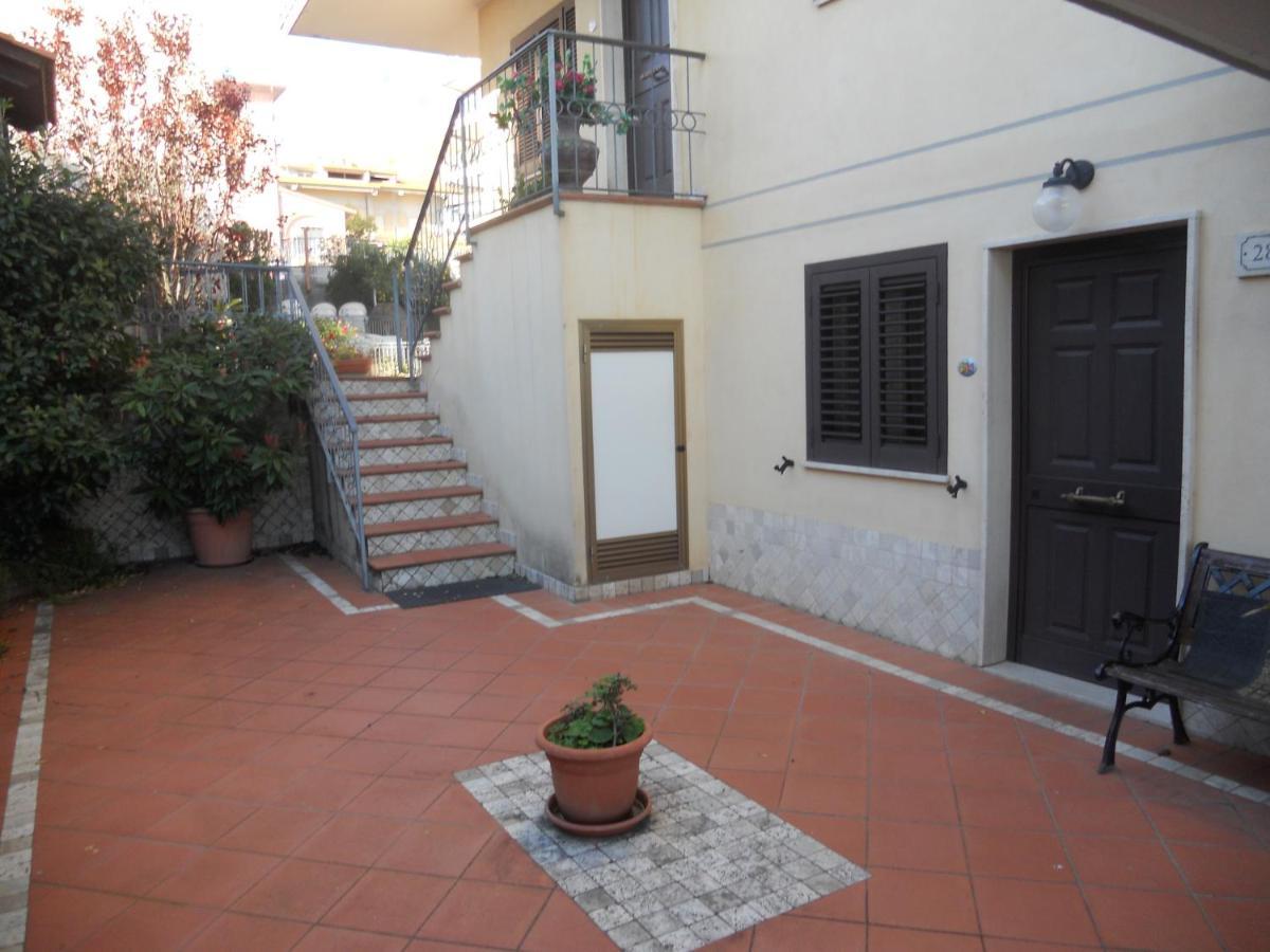 Villa Eleonora Formia Exterior photo